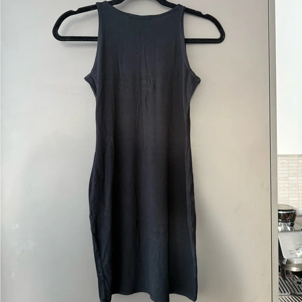 Missguided Super Soft Basic Round Neck Little Black Dress LBD - Picture 2 of 6